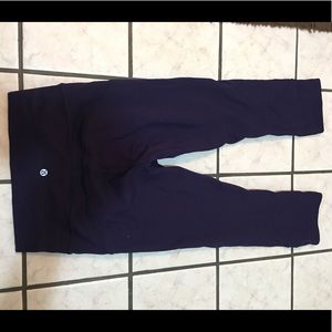 Lululemon in movement crop